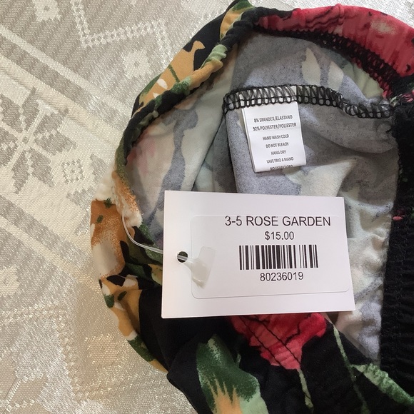 Leggings Kid’s Age 3-5 Rose Garden Pattern - Picture 3 of 7